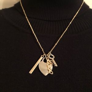 😁Gold & Silver tone charm necklace